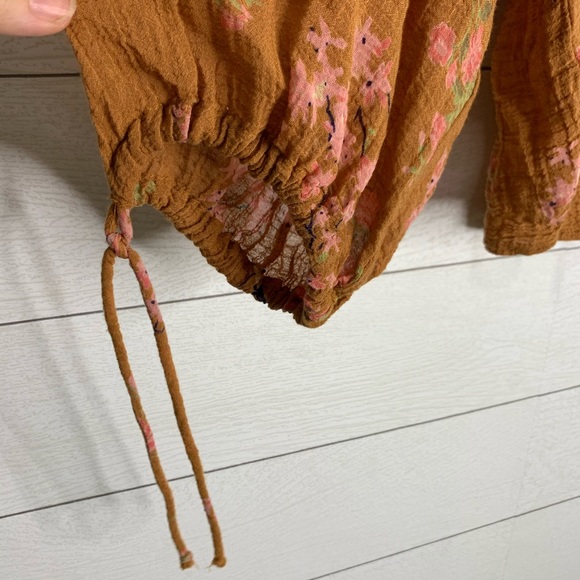 Urban outfitters mustard floral peplum crop top - Picture 3 of 7